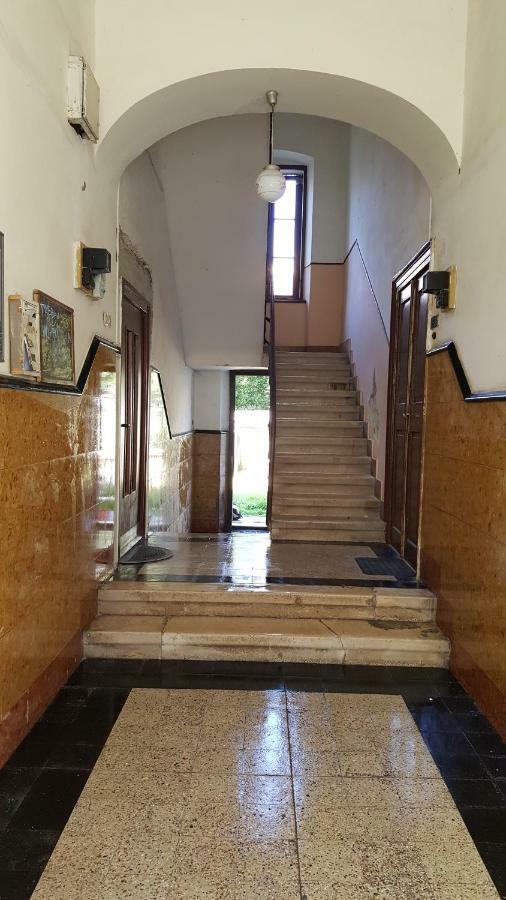Apartman Kyra Pula Exterior foto